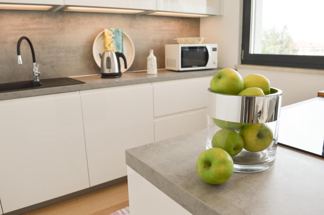 Rova Apartment Malinska Esterno foto